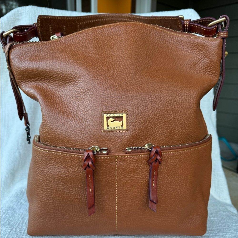 Dooney & Bourke Medium